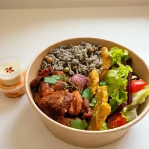Bowl Griot + Riz Djondjon