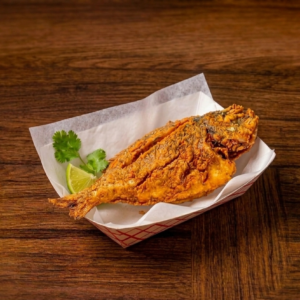 Poisson frit (Dorade), mariné à l'haïtienne